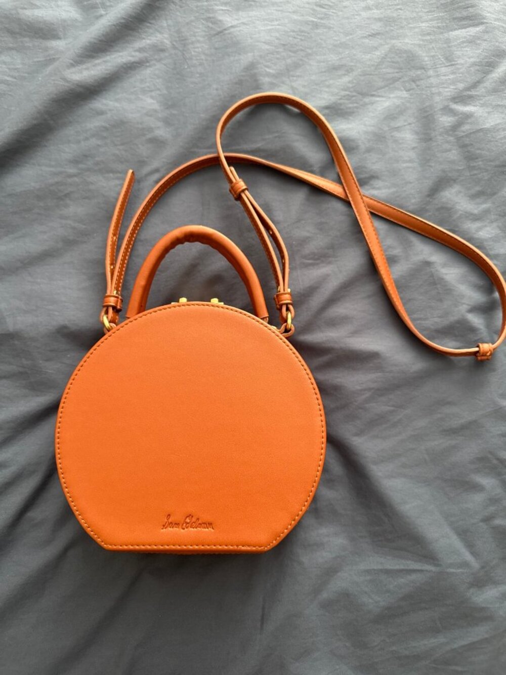 Sam Edelman Circle Crossbody Bag Cognac Tan Gold Clasp